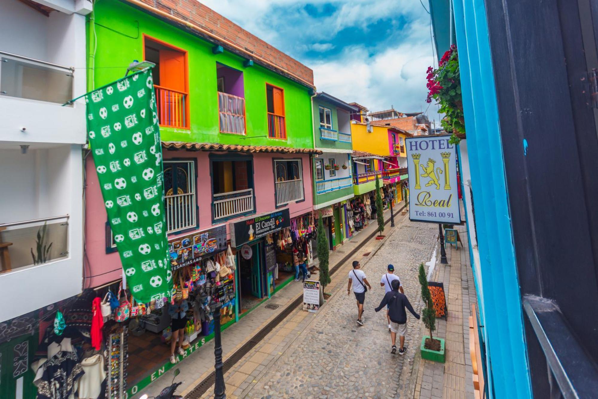 Hotel Real Guatapé Exterior photo