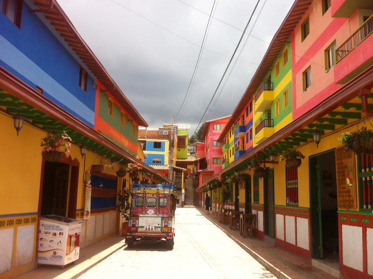 Hotel Real Guatapé Exterior photo